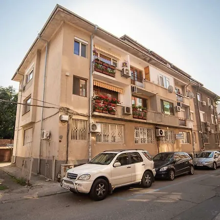 Rooftop Tk31 Apartment